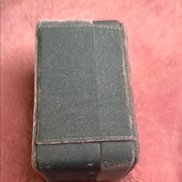 Miu Miu Velvet Jewelry Box - Picture 6 of 6